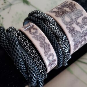 Valentino Red Black/Pale Rose Narrow Silicone Bracelet